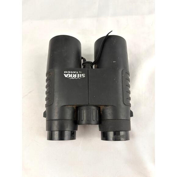 Tasco Sierra 10x42 FOV 304 FT Binoculars Waterproof - Picture 3 of 13